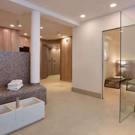 Anna Duene Anna Duene 1-14